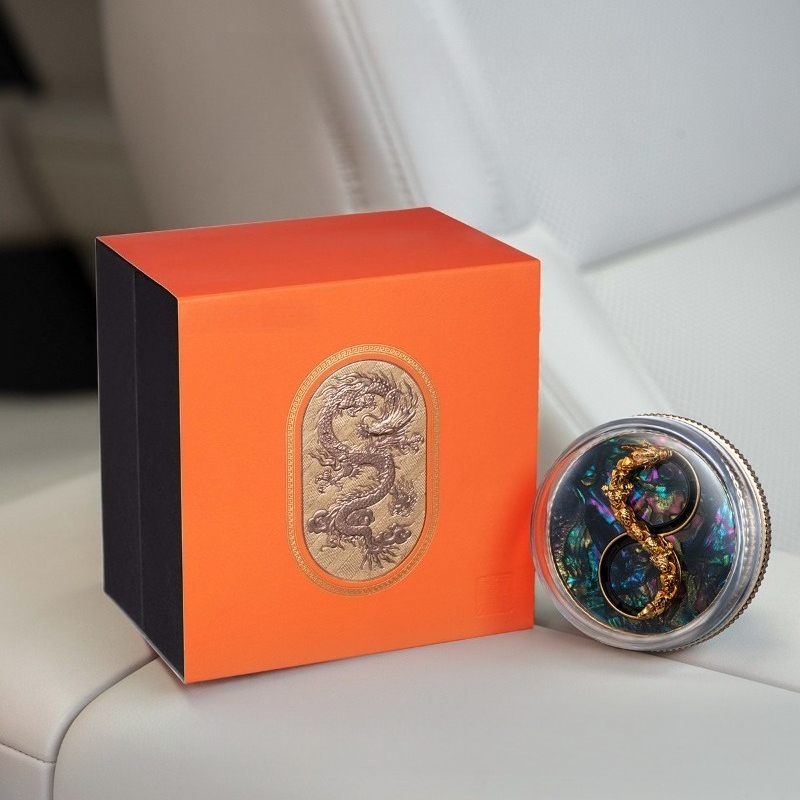 Windkracht-dragons die over de - Perfume Is Fragrance World recensie en prijs